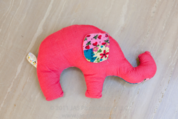 cute stuffed elephant toy with free pattern and tutorial. great baby gift!