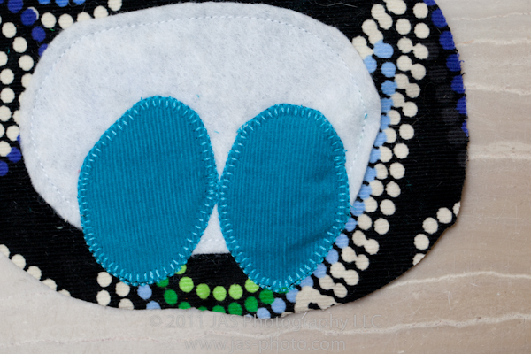 completed feet applique for stuffed penguin